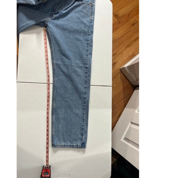Levi’s 505 Regular Fit Men's Jeans Light Wash Denim Jeans 36x30 100% Cotton $70 - Picture 5 of 9